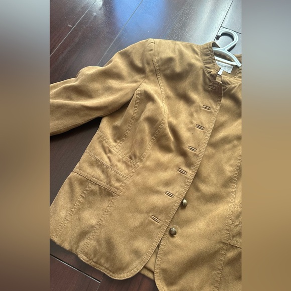 Women Jacket (Suede) - Picture 2 of 7